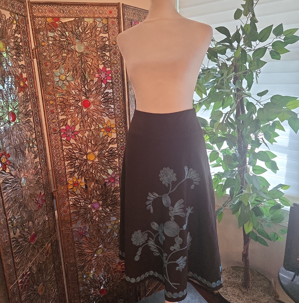 Floral Embroidered Brown Turquoise Boho Whimsical Fairy Midi Skirt Size 8